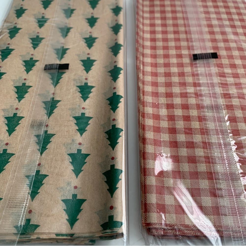 Red and Green Gingham Gift Bags with Festive Tissue Paper Bundle Farmhouse - Picture 17 of 17